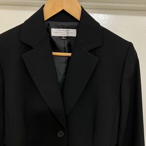 Tahari ASL Women’s Petite Classic Black Blazer P2